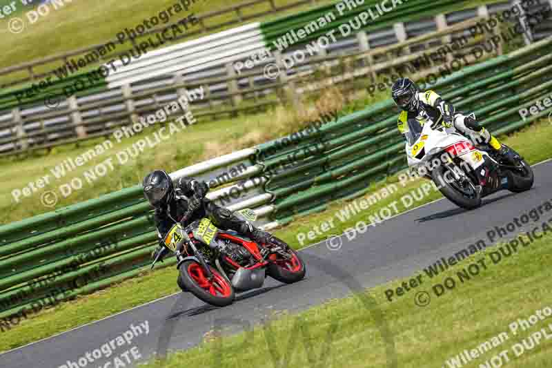 enduro digital images;event digital images;eventdigitalimages;mallory park;mallory park photographs;mallory park trackday;mallory park trackday photographs;no limits trackdays;peter wileman photography;racing digital images;trackday digital images;trackday photos